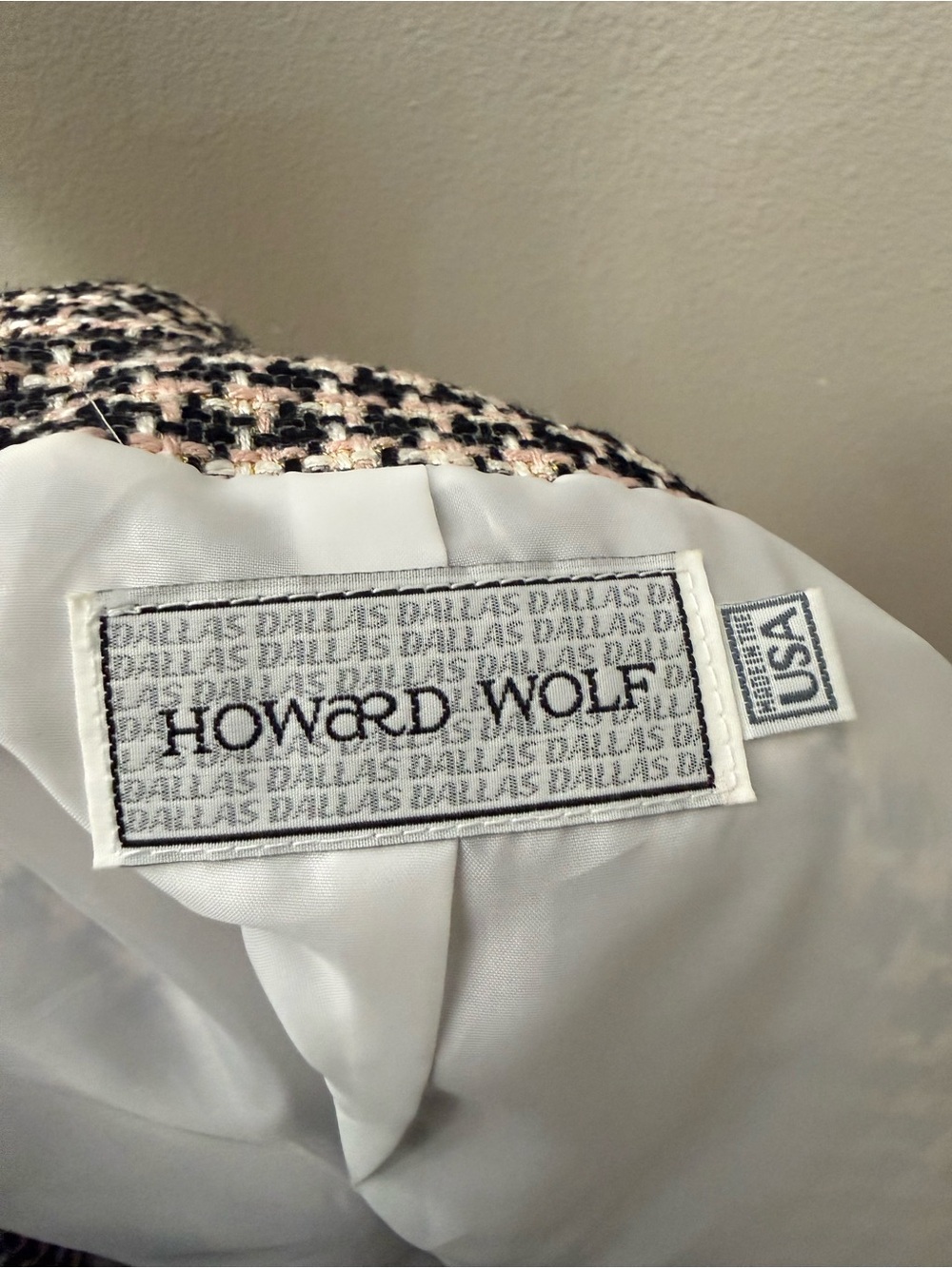 Vintage Howard Wolf Dallas Pink Black Tweed Blazer Jacket Size 8 Made USA - Picture 3 of 4